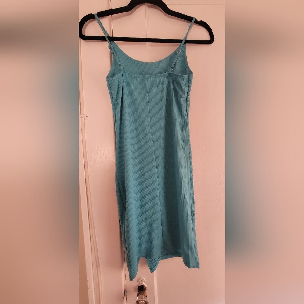 EUC Dress - Picture 2 of 2